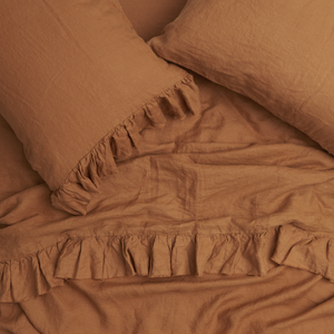 SOCIETY OF WANDERERS Ruffle Flat Sheet tobacco